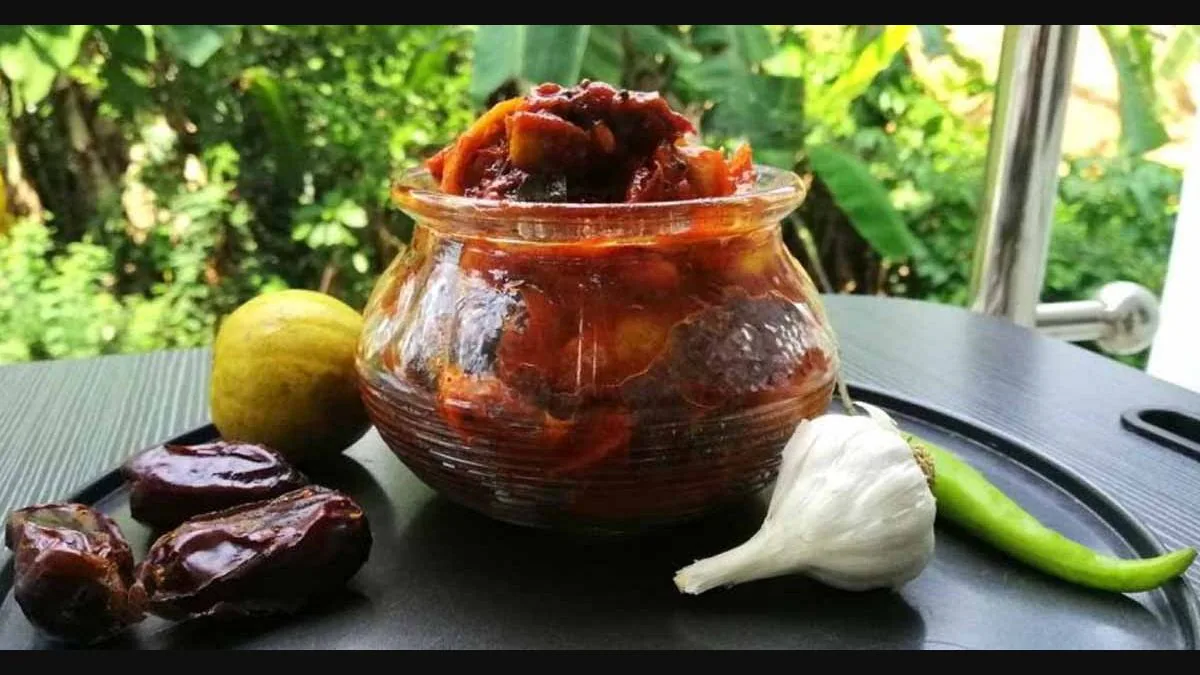 Lime and Date pickle